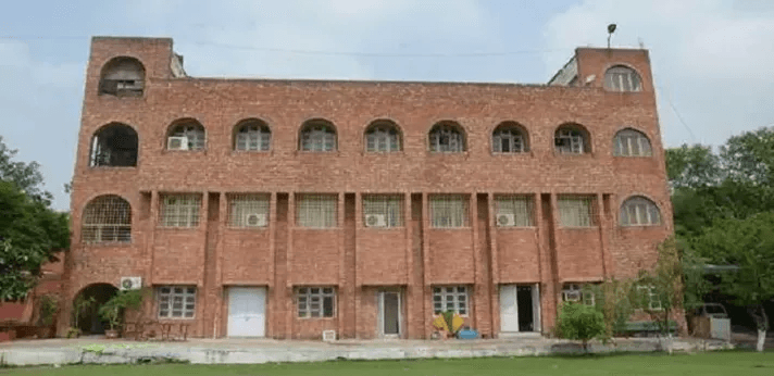 Laxman Public School, Hauz Khas