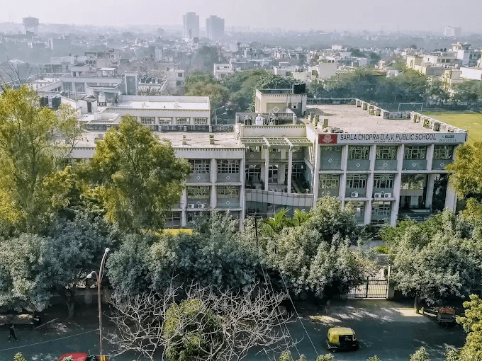 Sarla Chopra D.A.V. School, Sec-56