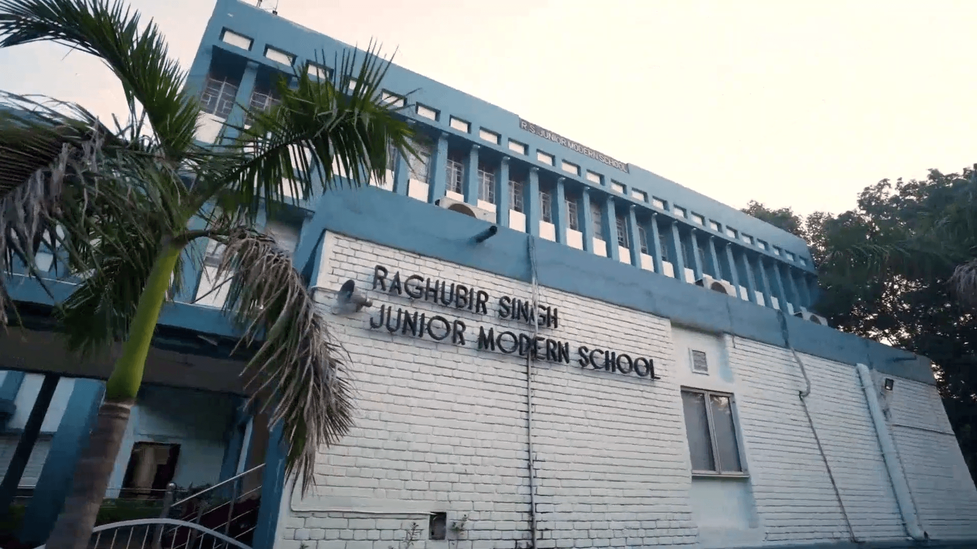 Raghubir Singh Junior Modern School, Humayun Road