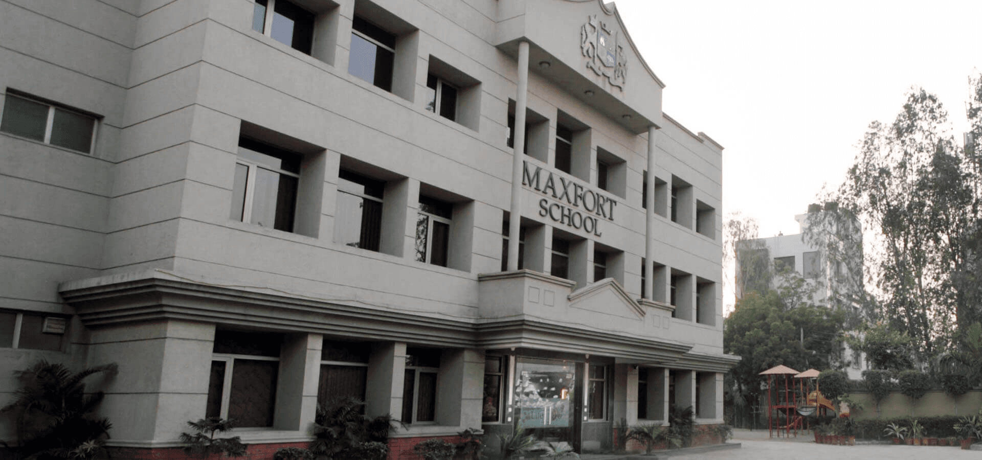 Maxfort School, Pitampura