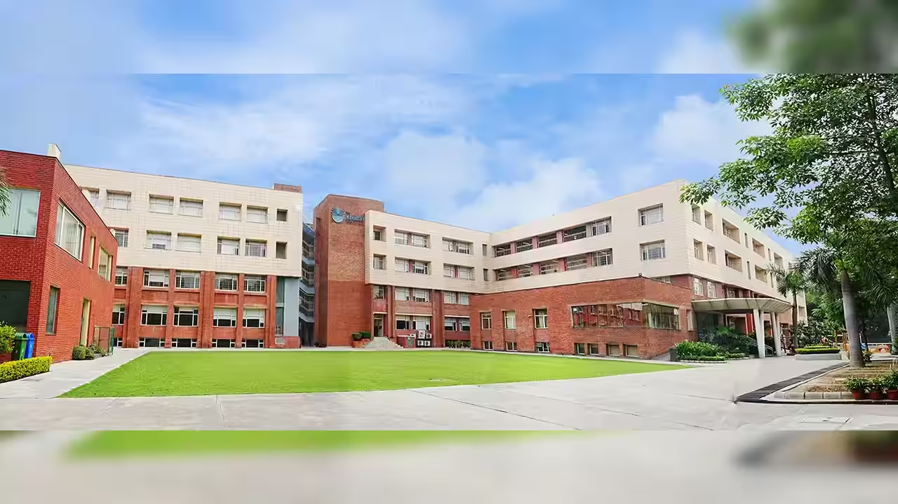 The Khaitan School, Sec-40