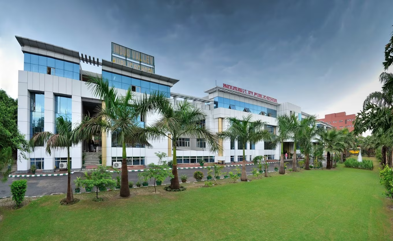 Indus Valley Public School, Sec-62