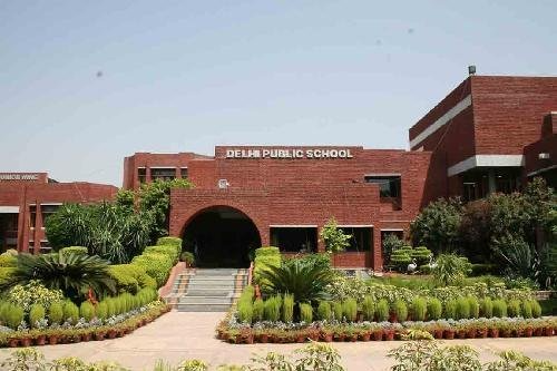 Delhi Public School, Sec-30