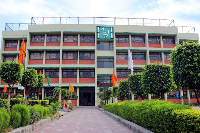 Arwachin International School, Dilshad Garden