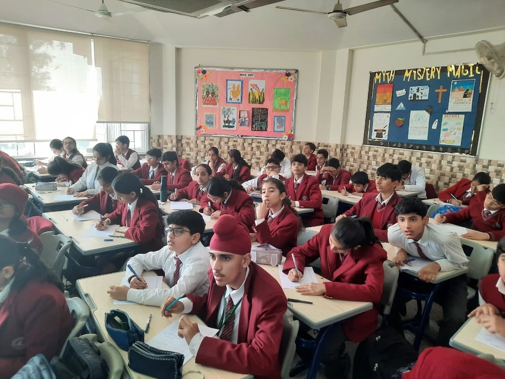 Apeejay School, Pitampura photo 4