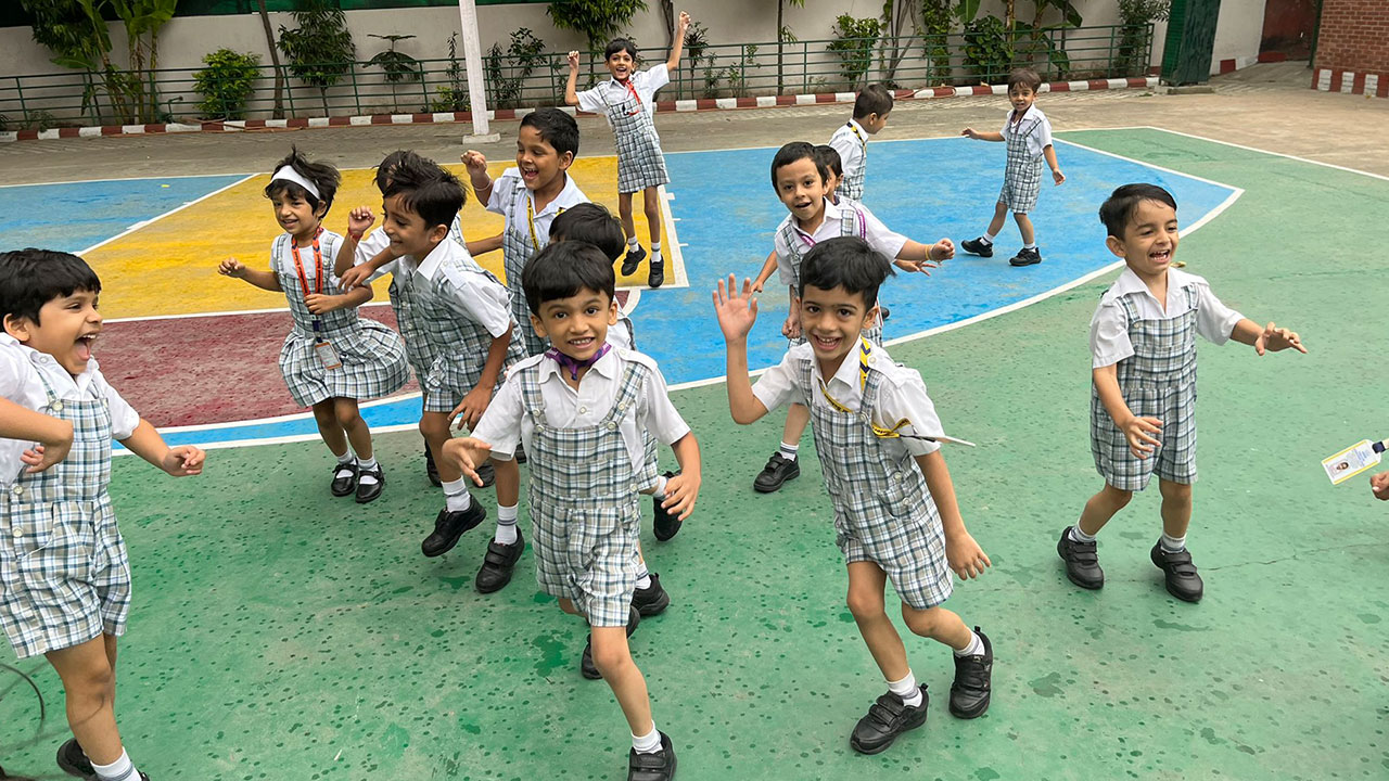 Ahlcon International School, Mayur Vihar photo 3